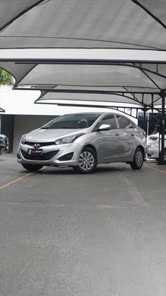 HYUNDAI HB20S 1.0 COMFORT PLUS 12V FLEX 4P MANUAL